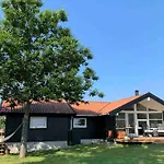 Vakantiehuis Family House In Two Homes At Fyns Head